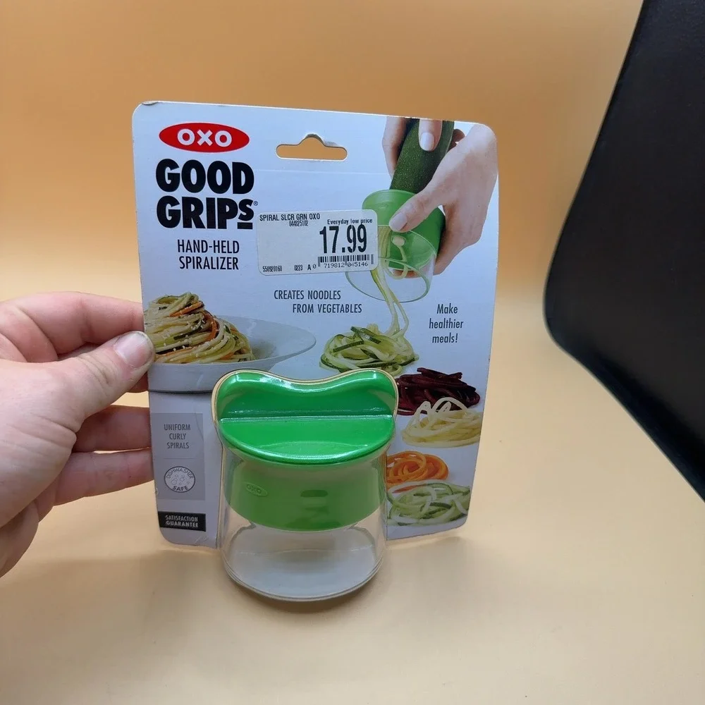 OXO Good Grips Hand-Held Spiralizer Vegetable Noodle Maker Green